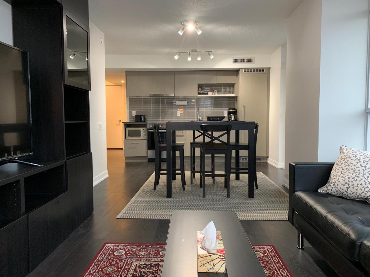 Toronto Metropolitan University-Daphne Cockwell Complex Residence Екстер'єр фото